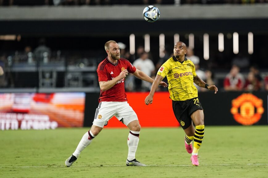 Foto: Trefzekere Malen loodst Dortmund langs Manchester United