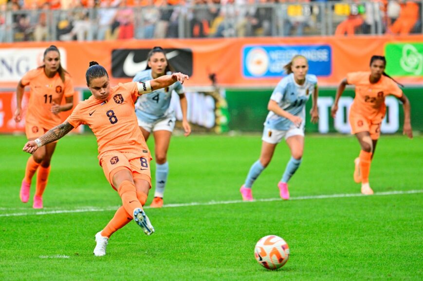 Foto: Oranje Leeuwinnen bekijken het positief: “We hebben nog een kans”