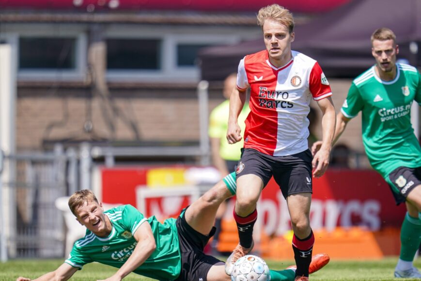 Foto: Feyenoord-aanwinst over eerste weken: “Ik denk dat ik goed kan meekomen”