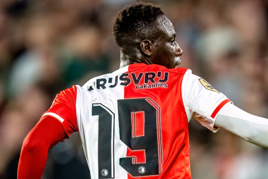Foto: Feyenoord zet zichzelf voor schut zonder prijs