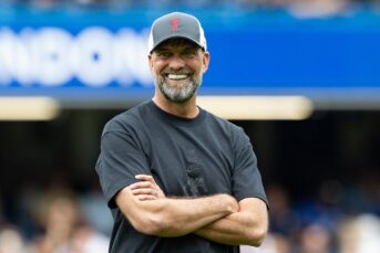 Liverpool klopt Villa met geringe Nederlandse inbreng