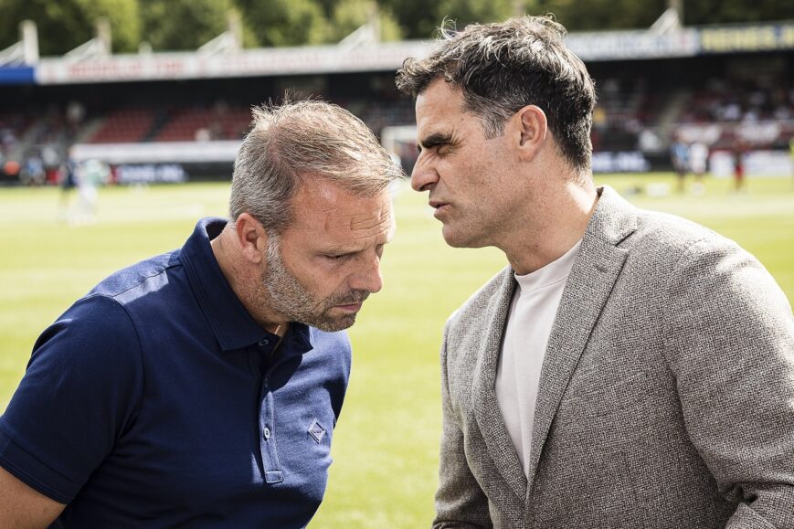 Foto: Perez bespreekt Ajax-crisis in Denemarken: “Eén grote chaos”