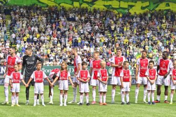 ‘Grote verrassing in opstelling Ajax tegen Feyenoord’