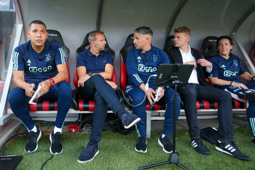 Foto: Ajax-fans eisen massaal actie na nieuws: ‘Haal hem terug!’