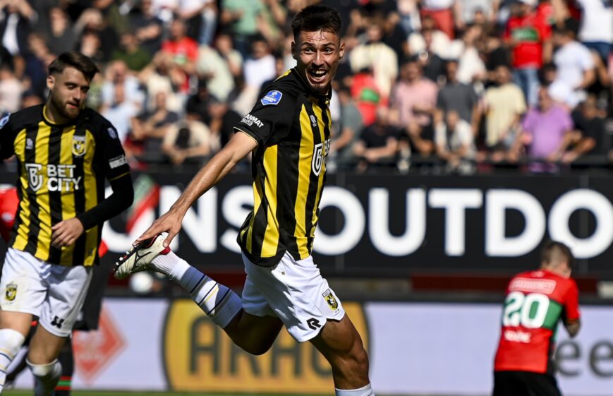 Foto: Vitesse knokt zich uit crisis tijdens Gelderse derby