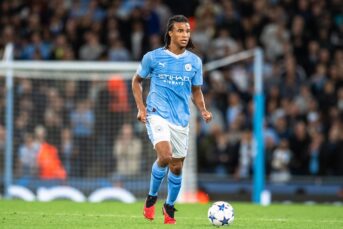 Kijkers Manchester City – Liverpool gaan los over Nathan Aké