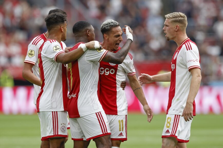 Foto: ‘Ajax-recorddeal uitgelachen in kleedkamer’