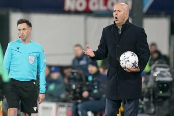 ‘Kapitale blunder Arne Slot kost Feyenoord uitschakeling’