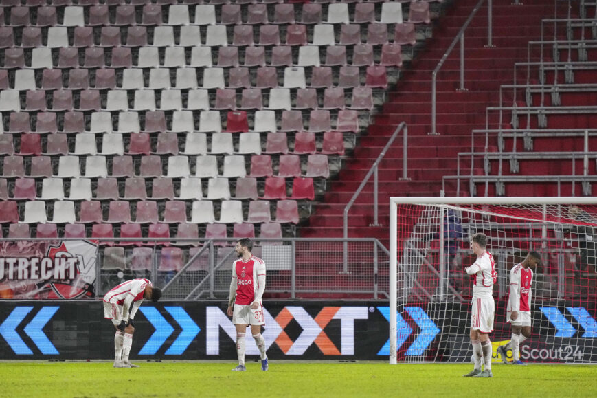 Foto: Ochtendkranten gaan los over ‘beschamend’ Ajax