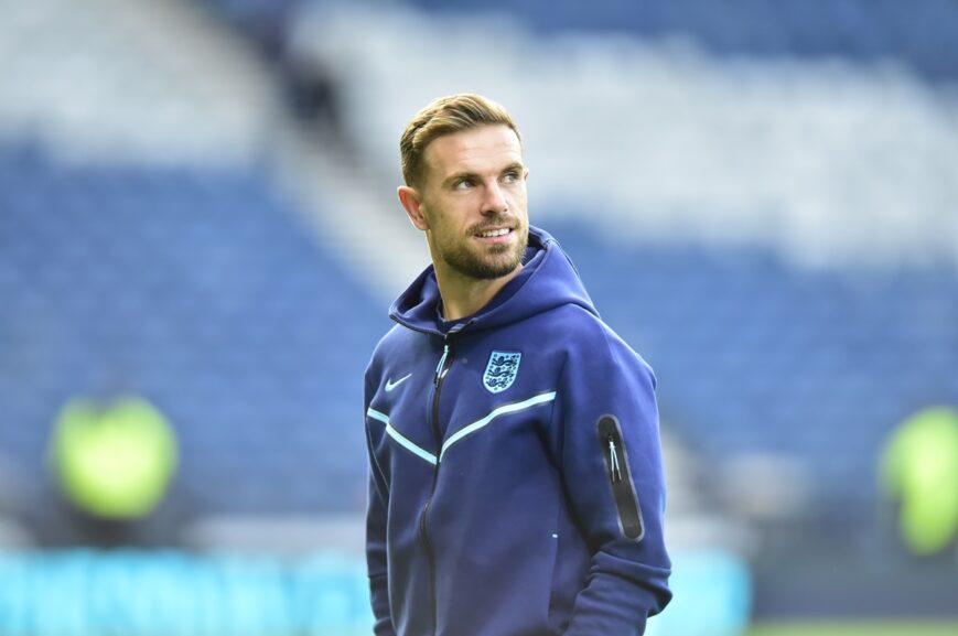 Foto: ‘Henderson vertrekt naar Engeland om beslissing te nemen’
