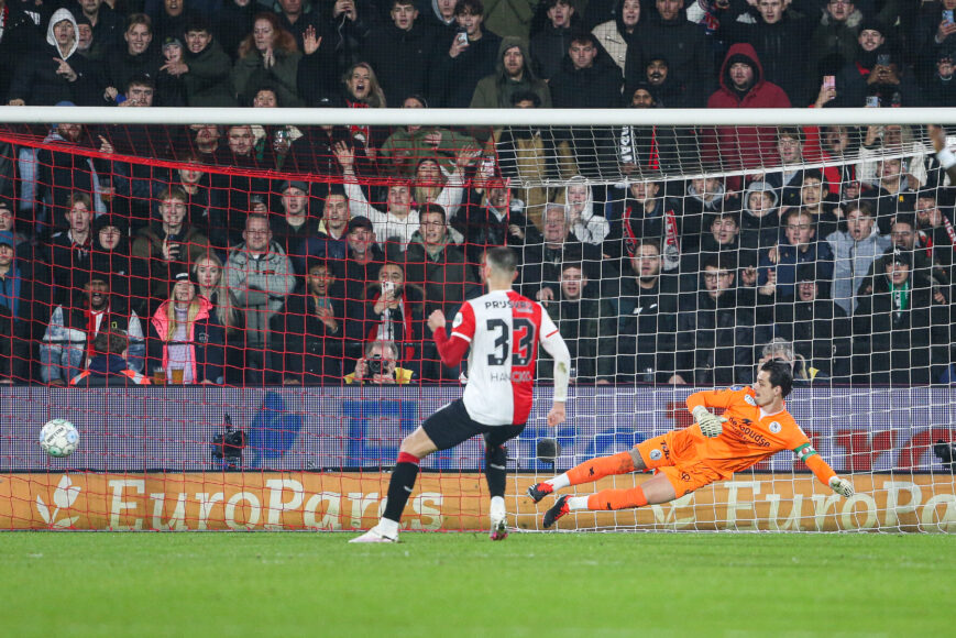 Foto: ‘Feyenoord wéér bevoorrecht: Kuip-effect’
