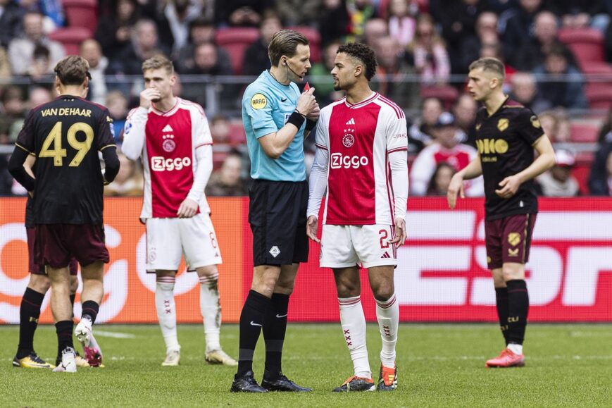 Foto: Ajax accepteert schikkingsvoorstel KNVB voor schorsing Rensch