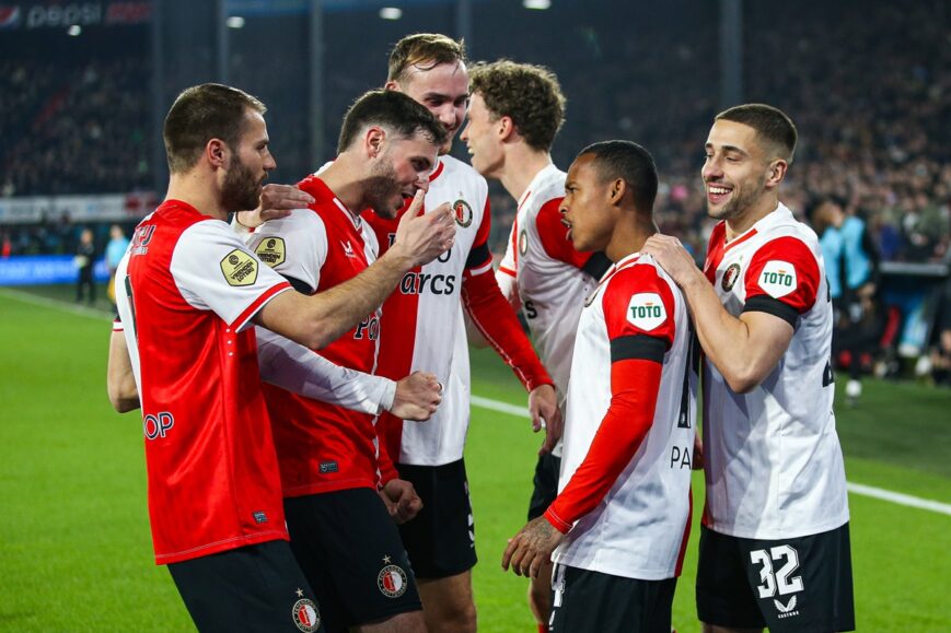 Foto: Feyenoord presenteert nieuwe hoofdsponsor