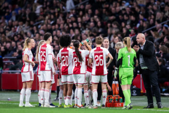 Ajax Vrouwen ondanks oorwassing ‘trots’ op prestatie