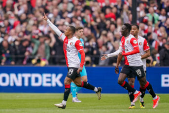 Blinker kijkt met plezier naar de buitenspelers van Feyenoord