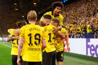 Dortmund zet tegen PSG eerste stap naar CL-finale in duel vol kansen